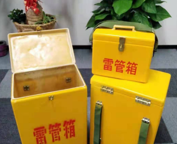 越城玻璃钢雷管箱有哪些特点